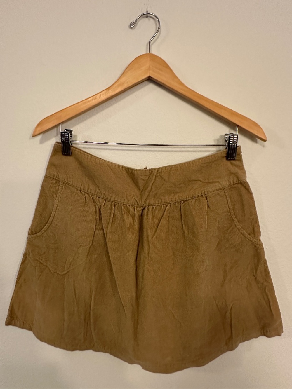 Old Navy Khaki Cotton Mini Skirt Front Pockets Back Zip Women's 6